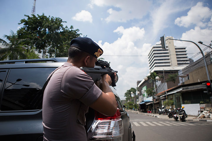 Mempertajam Taring Penekuk Terorisme