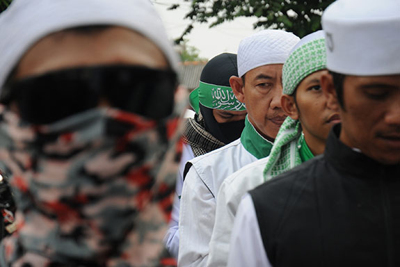 Menghentikan Pembungkaman