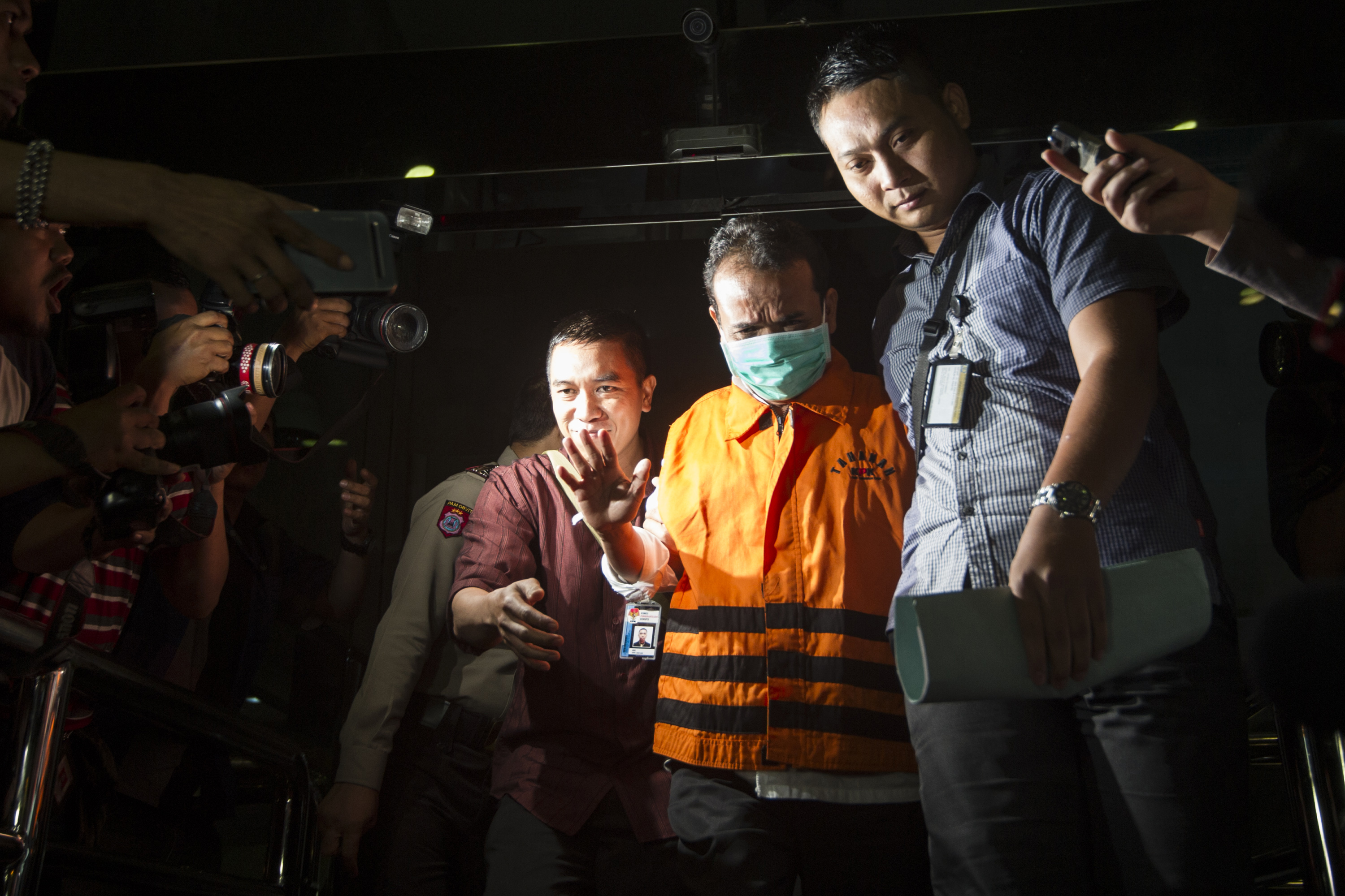 Membasmi Mafia Peradilan