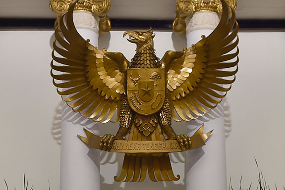 Momentum Membumikan Pancasila