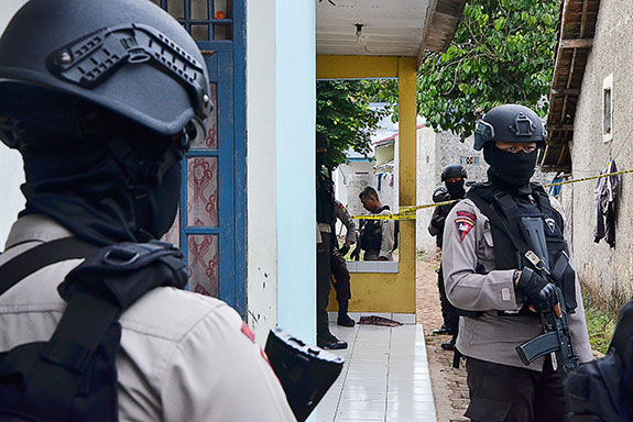 Kepada Polri Kita Angkat Topi