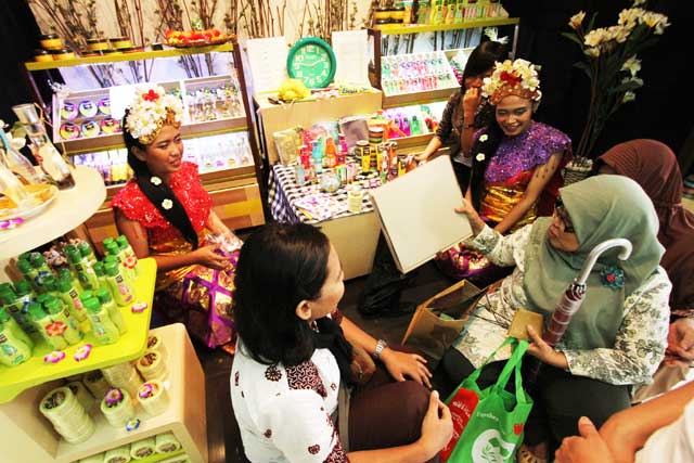 Pameran Industri Kosmetik Dan Jamu