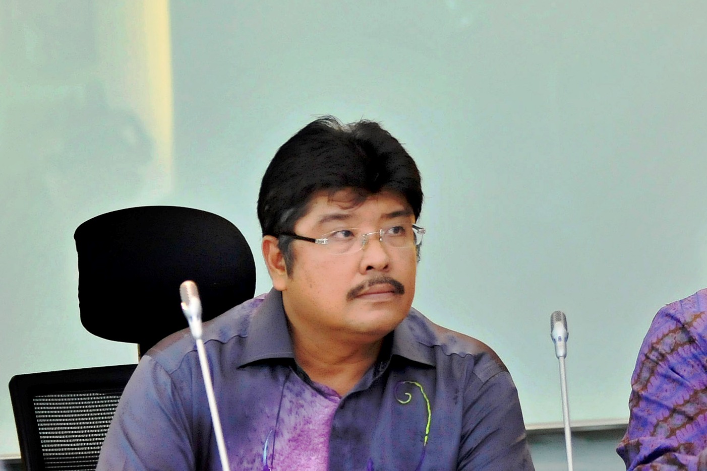 Pembangunan Jembatan Bukit Rawi Dinilai Lamban