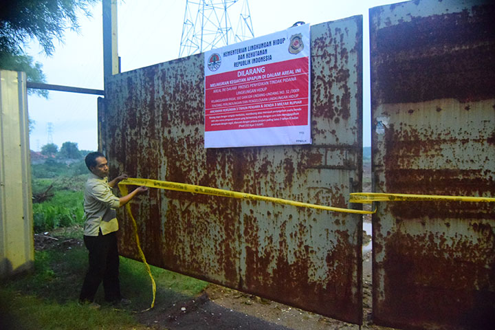 Penampung Limbah Beracun Disegel