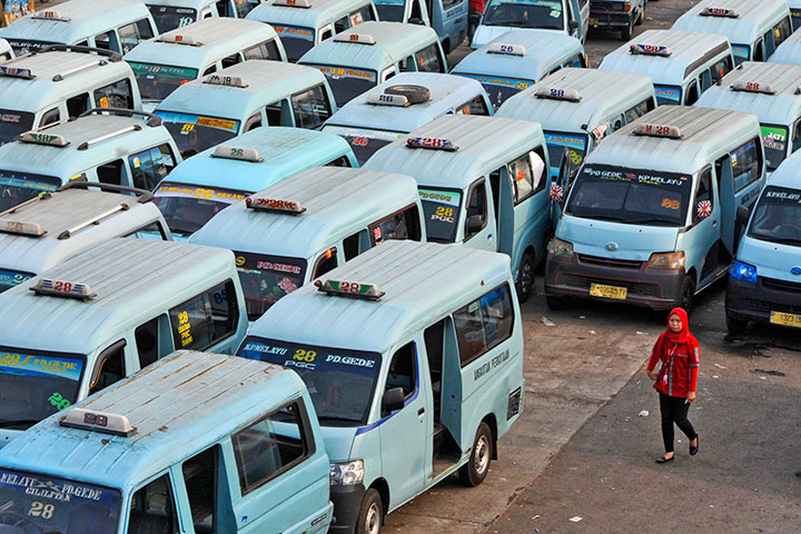 Ingin Hilangkan Premium dari DKI, Ahok Desak Mikrolet Beralih ke CNG