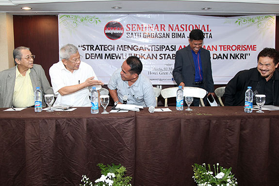 Penanganan Terorisme harus Transparan