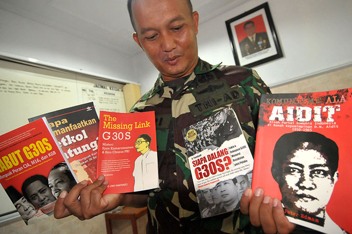 Perbukuan Nasional masih Kena Teror