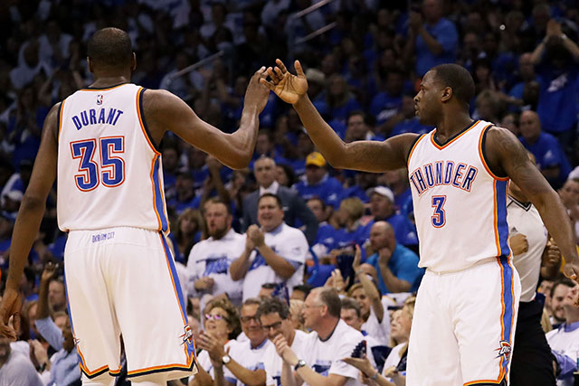 Durant dan Westbrook Pimpin Thunder Hancurkan Warriors