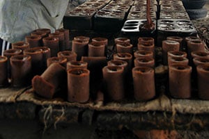 2 Ton Gula Murah Ludes dalam 1 Jam