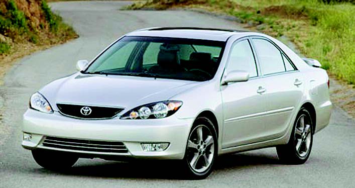 2005:Toyota Perkenalkan Camry Hibrida