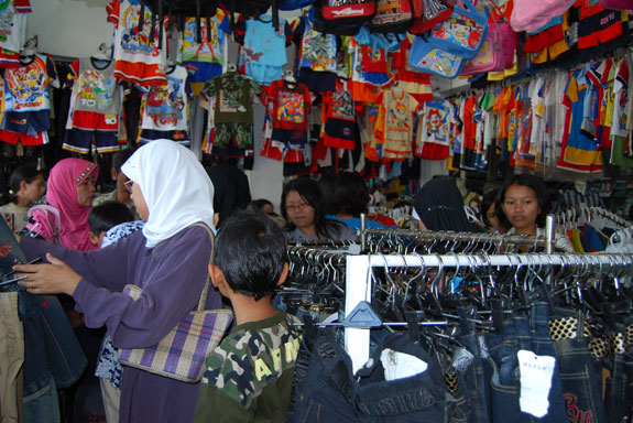 Penjualan Selama Ramadan dan Lebaran Sumbang 45% Target Aprindo