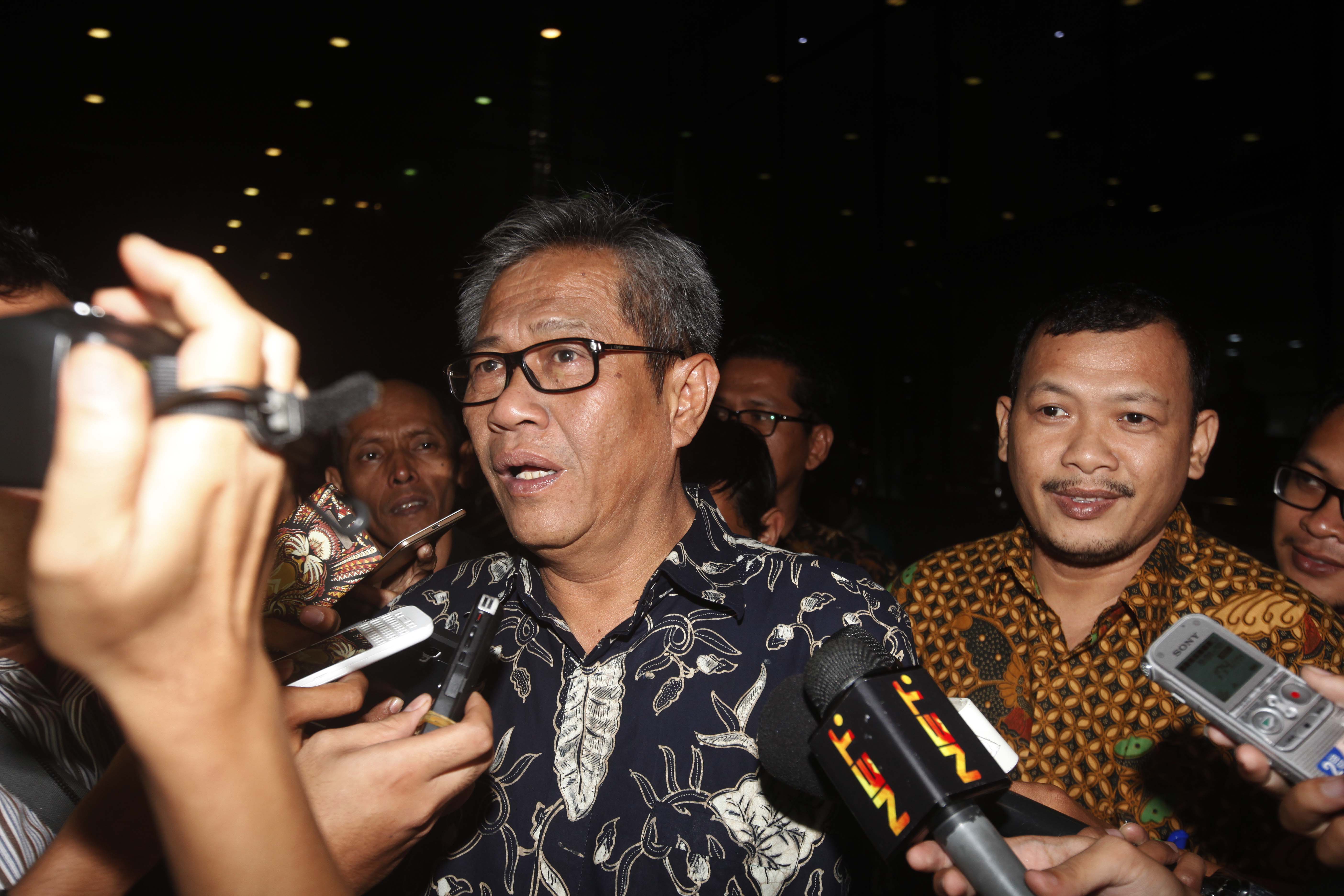 Dirut Bulog Akui Ada Pengaruh Irman dalam Penunjukan Memi