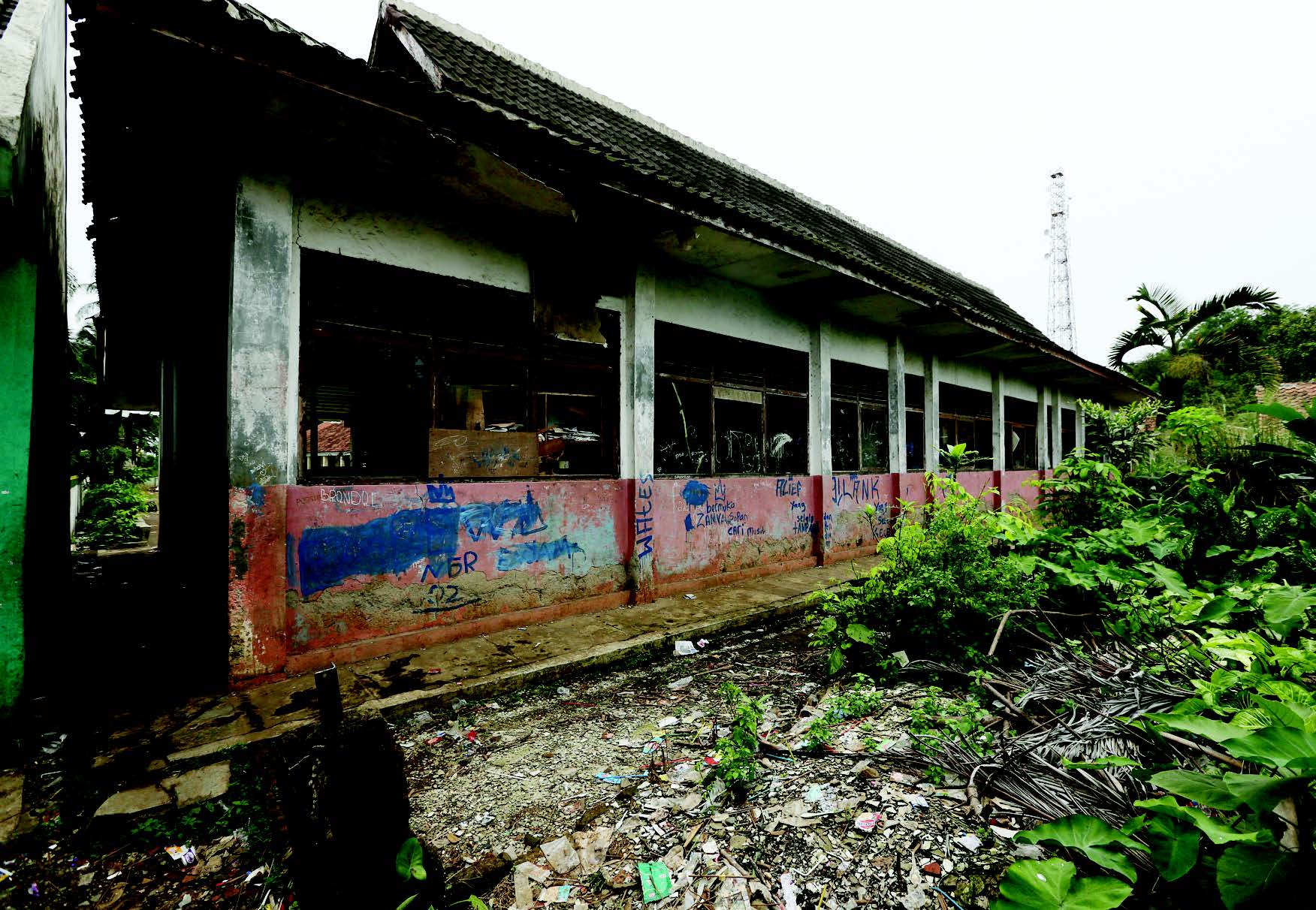 Rusaknya Sekolah Kami