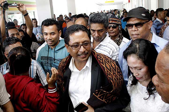 Marthen Dira Pertanyakan Putusan KPK