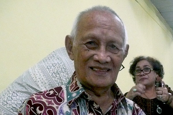 Gerson Poyk, Sastrawan NTT Pemetik Awan