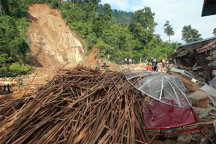 Kondisi Geologi Indonesia Rentan Bencana