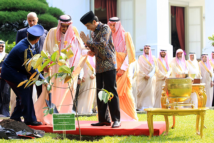 Raja Salman Puji Moto Kerja Jokowi