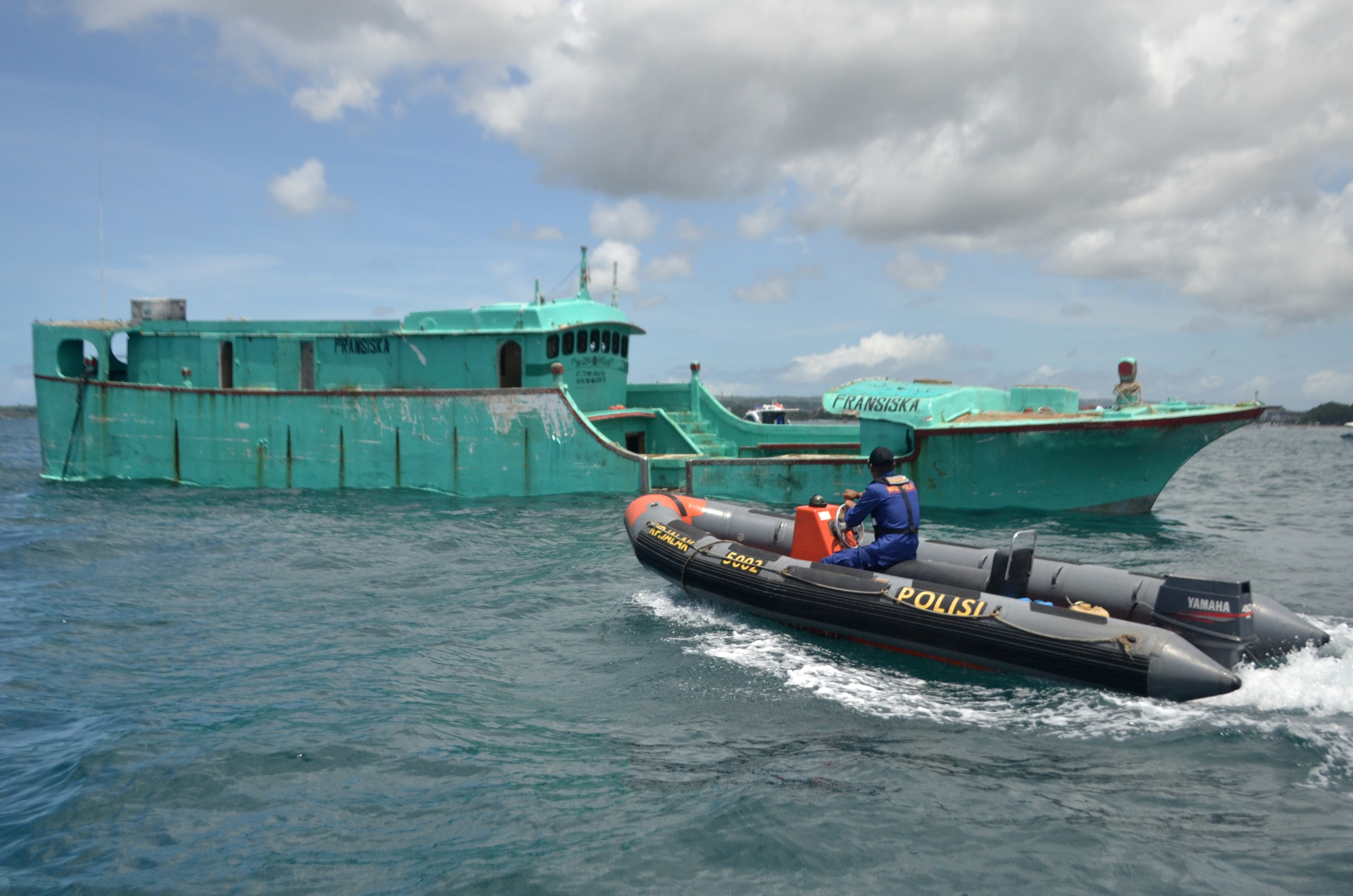 Pencurian Ikan oleh Asing Kini Terjadi di Laut Lepas