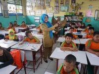 Kebijakan Sekolah Lima Hari Berbeda dengan Full Day School
