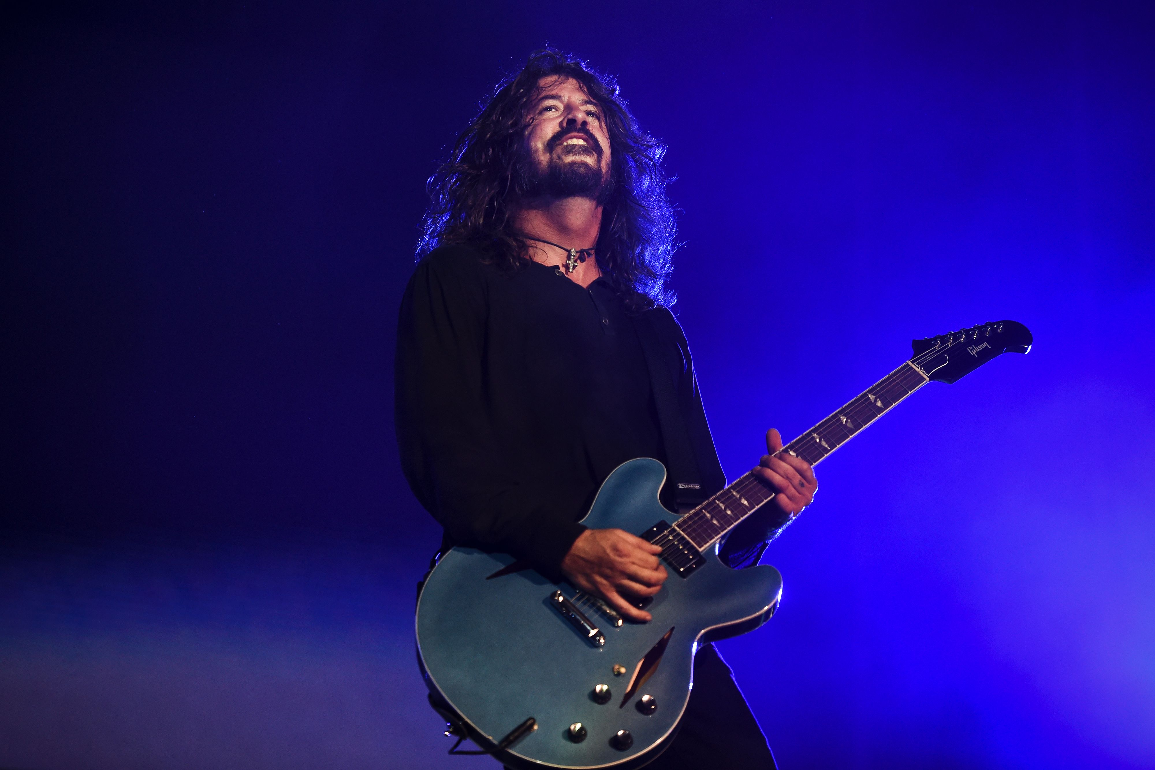 Pascaoperasi Kaki, Dave Grohl Dijenguk Pangeran Harry