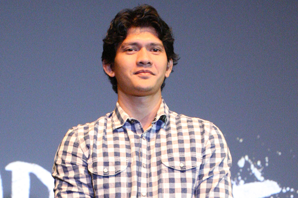 Akting dengan Wahlberg