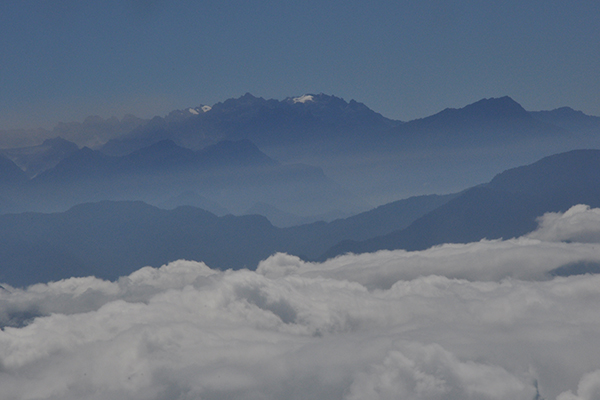 Salju Papua di Ujung Usia