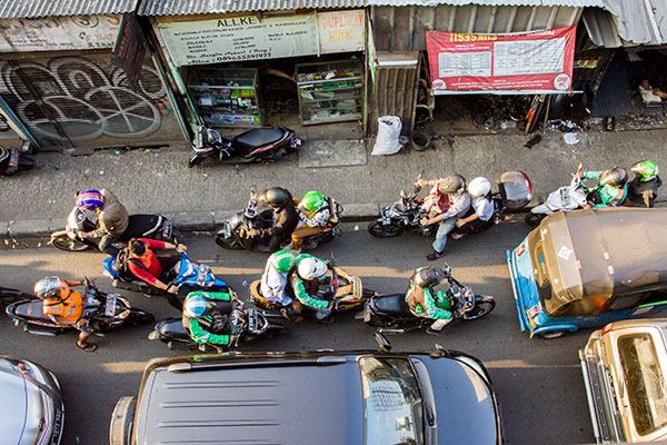 Tertibkan Pengendara Motor yang tidak Disiplin
