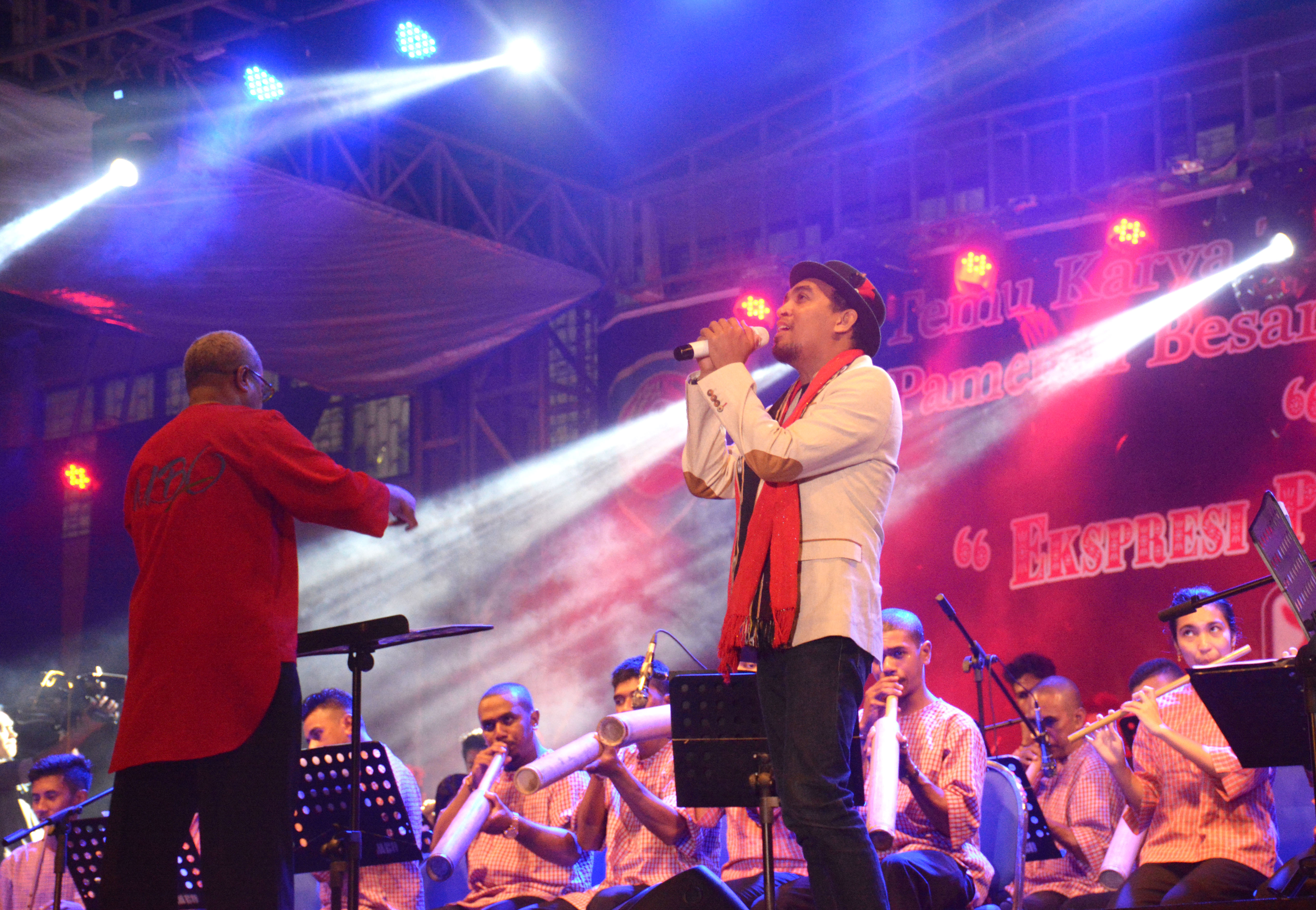 Glenn Fredly Mengacak-acak Lagu Slank