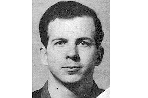 1963: Oswald Ditembak Mati