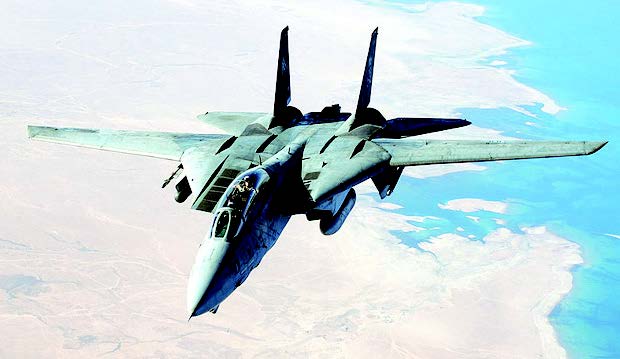 1970: F-14 Tomcat Terbang Perdana