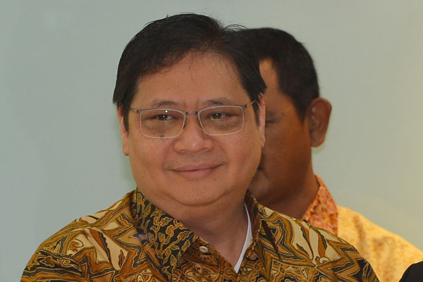 Tak Reshuffle Airlangga, Langkah Jokowi Dinilai Tepat