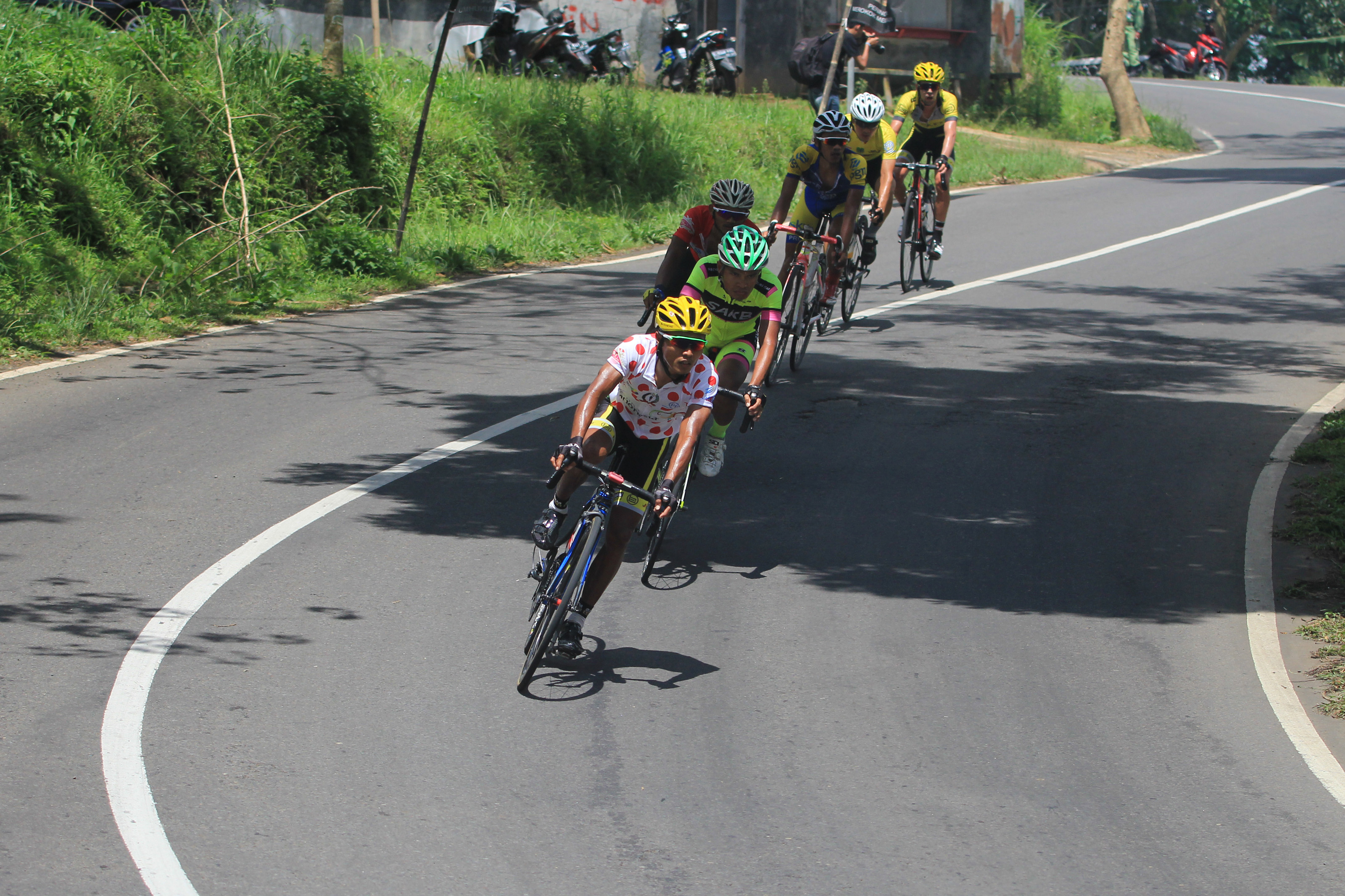 Hadapi Tour de Indonesia Aiman Mulai Poles Diri