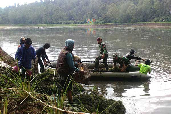 Langka Tindakan Nyata Terhadap Pencemar Citarum