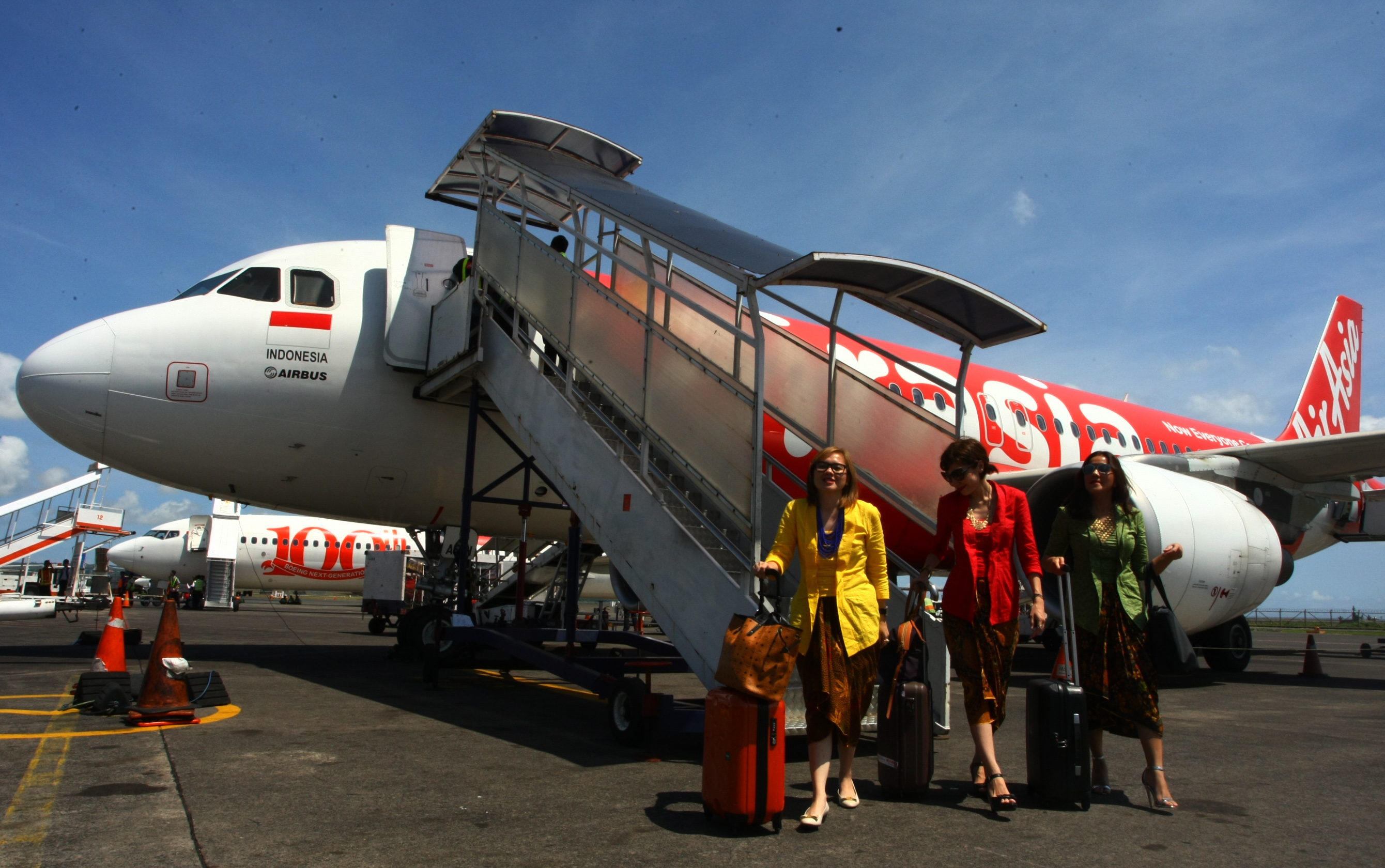 AirAsia Jual Unit Usaha di Bidang Penyewaan Pesawat