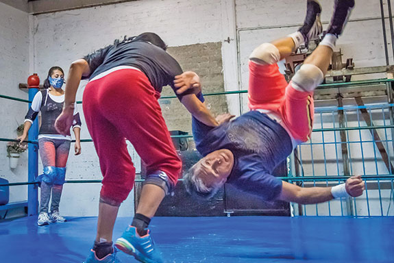 Bergulat demi Kesetaraan