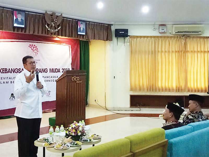 Menteri Agama Lukman Hakim Saifuddin membuka acara Temu Kebangsaan Orang Muda di Cico Resort, Cimahpar, Kota Bogor, Jumat (27/4/2018).