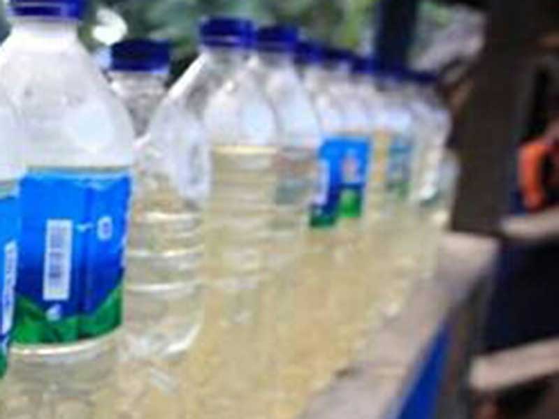 Sopi Tradisi Adat Sokong Ekonomi Warga