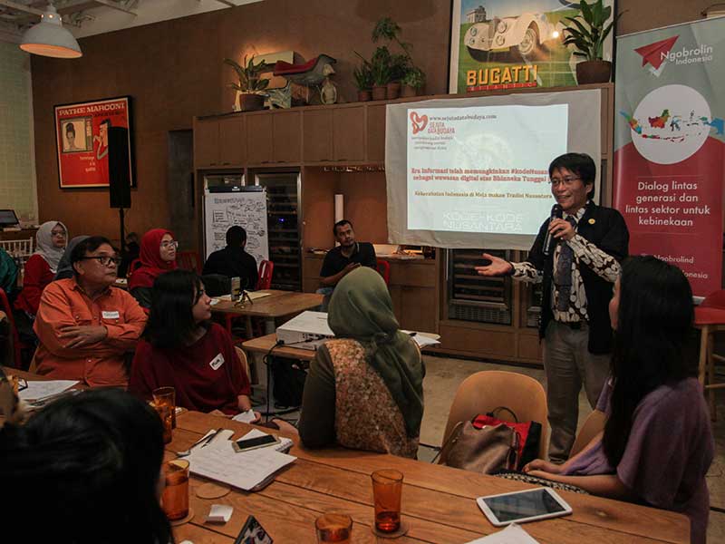 Suasana acara peluncuran Ngobrolin Indonesia di Attarine Indonesia, Jakarta Selatan, Sabtu (21/4).