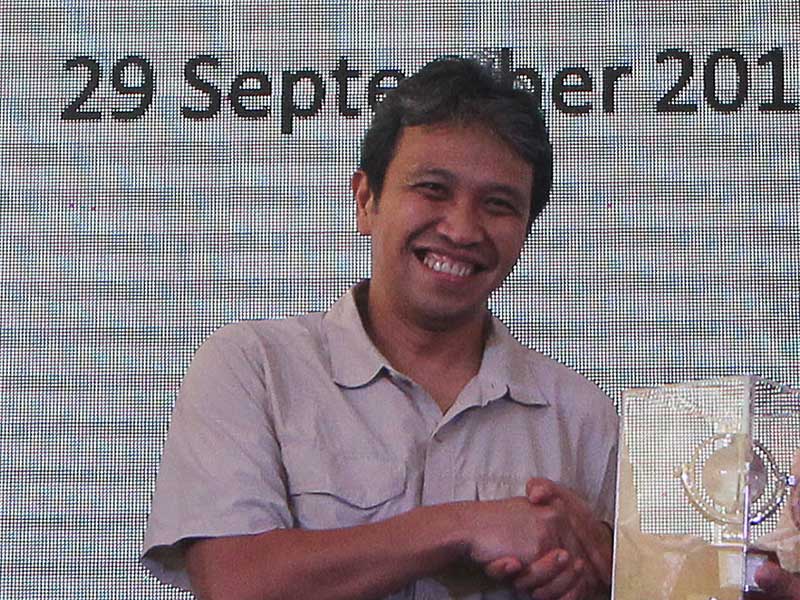  Direktur Utama Saka Energi Tumbur Parlindungan