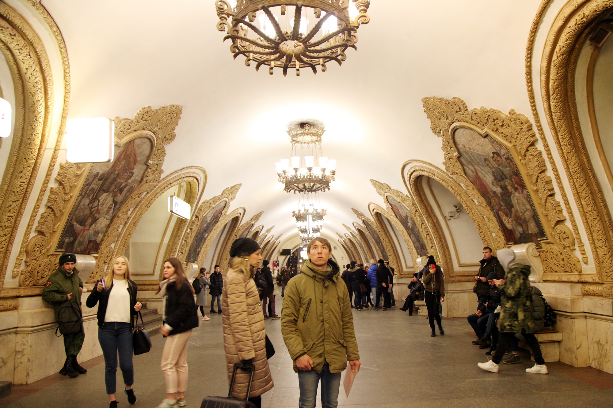 Keindahan di Perut Bumi Moskow