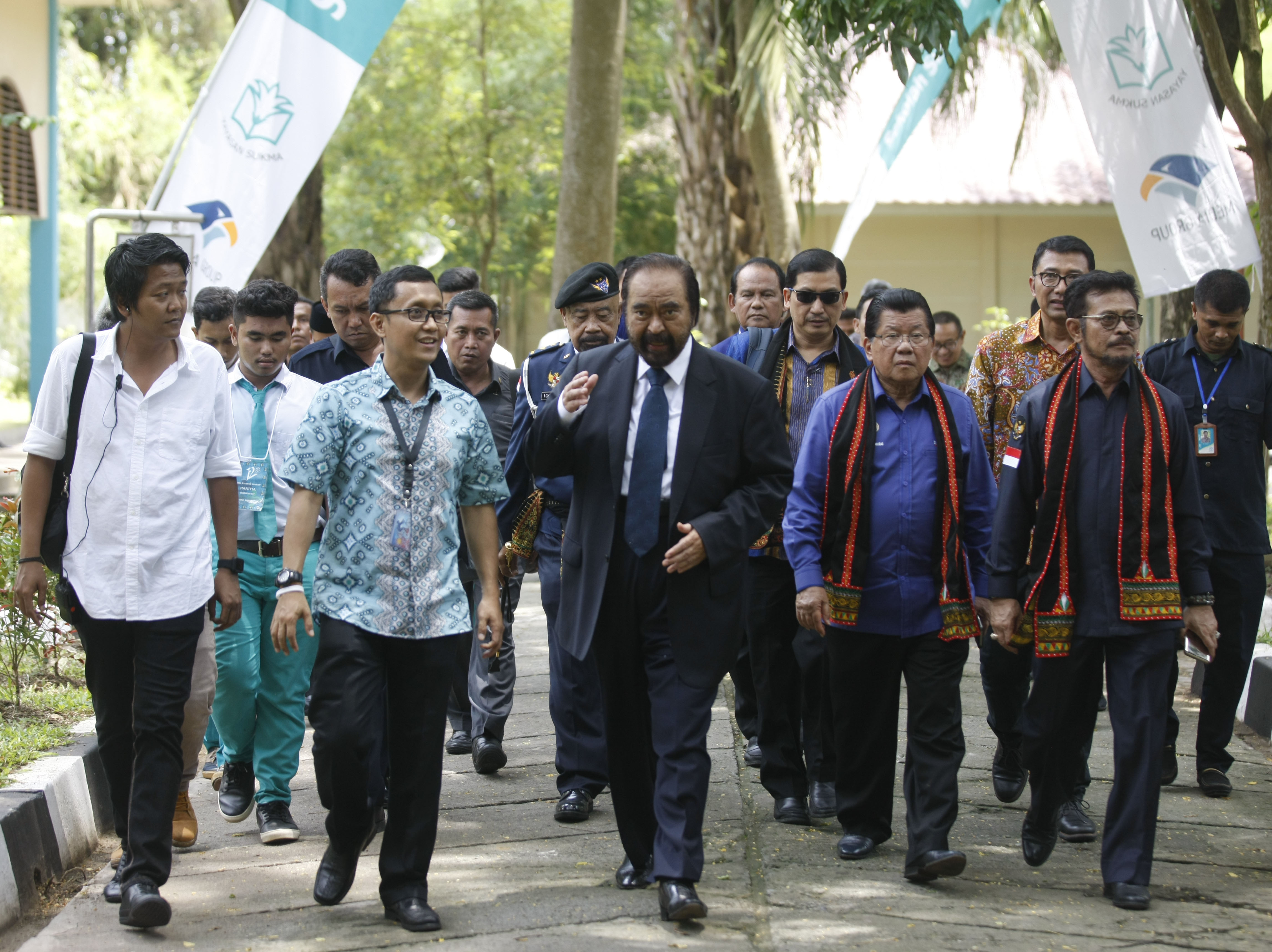 Surya Paloh Mewisuda 169 Siswa Sekolah Sukma Bangsa