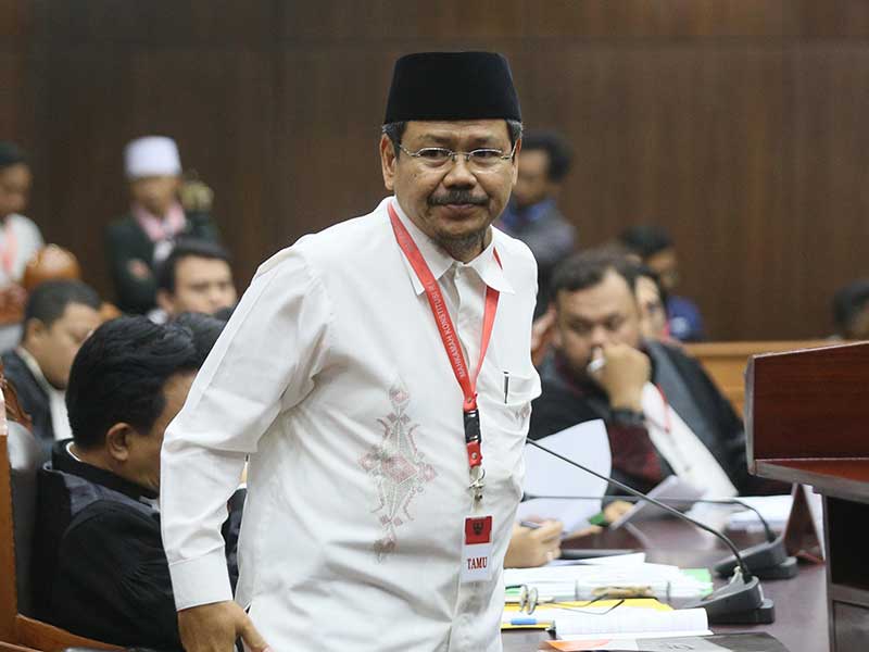 Pimpinan UGM Tolak Tokoh HTI Jadi Penceramah di Masjid Kampus