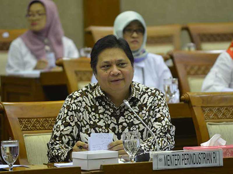  Menteri Perindustrian Airlangga Hartarto