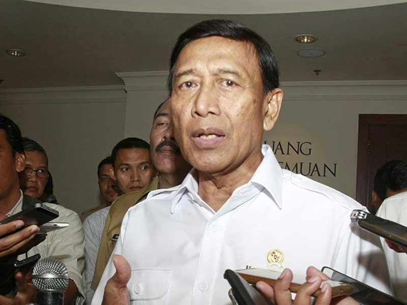 MENTERI Koordinator Bidang Politik, Hukum dan Keamanan, Wiranto