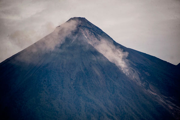 Gunung Fuego Meletus, Ratusan Orang Hilang