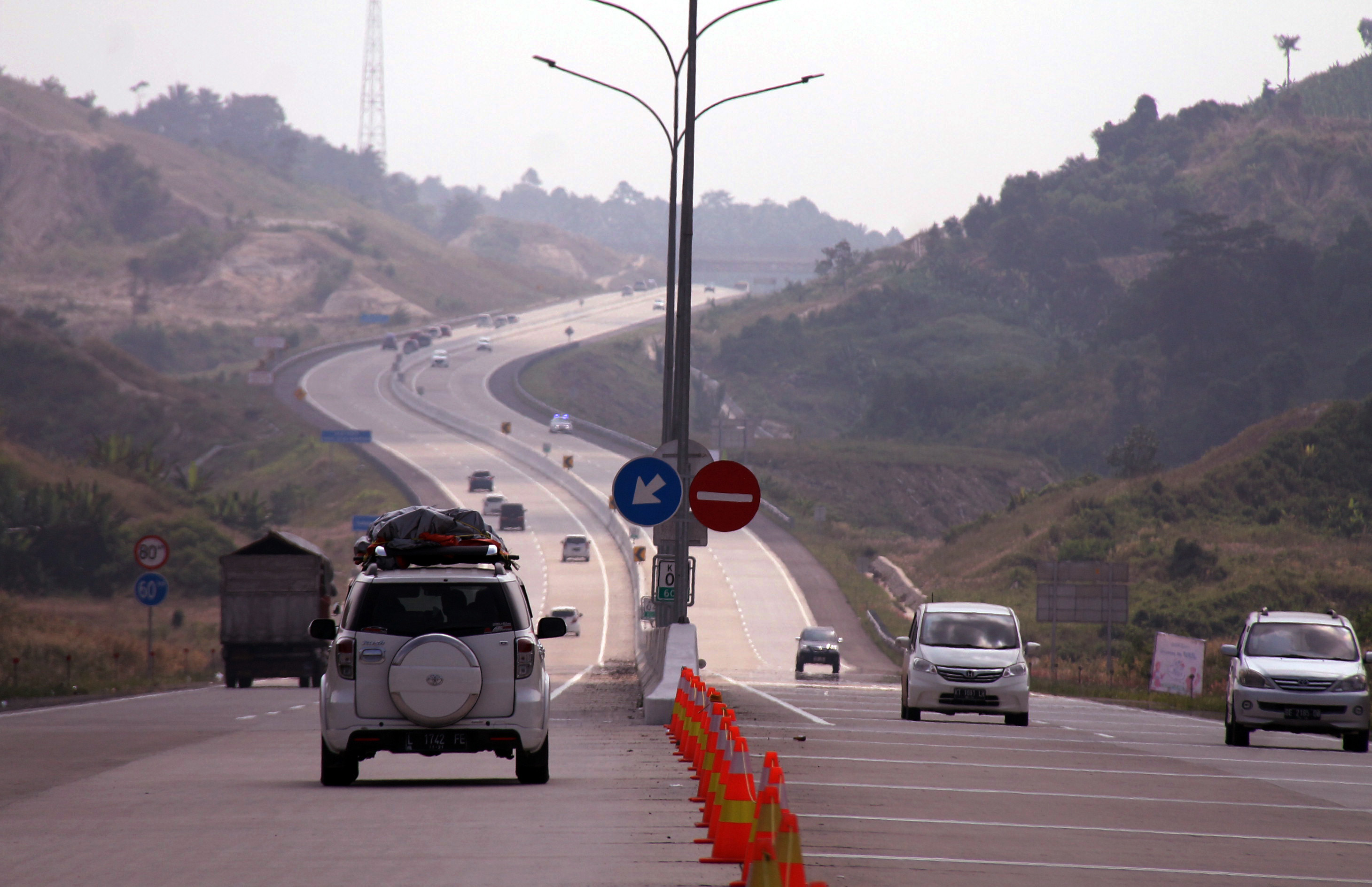 Jalinsum Masih Sepi dari Kendaraan Pemudik
