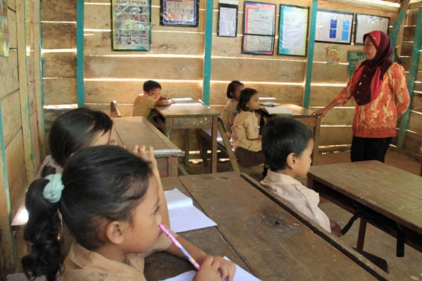 Guru Ujung Tombak Keberhasilan Pendidikan