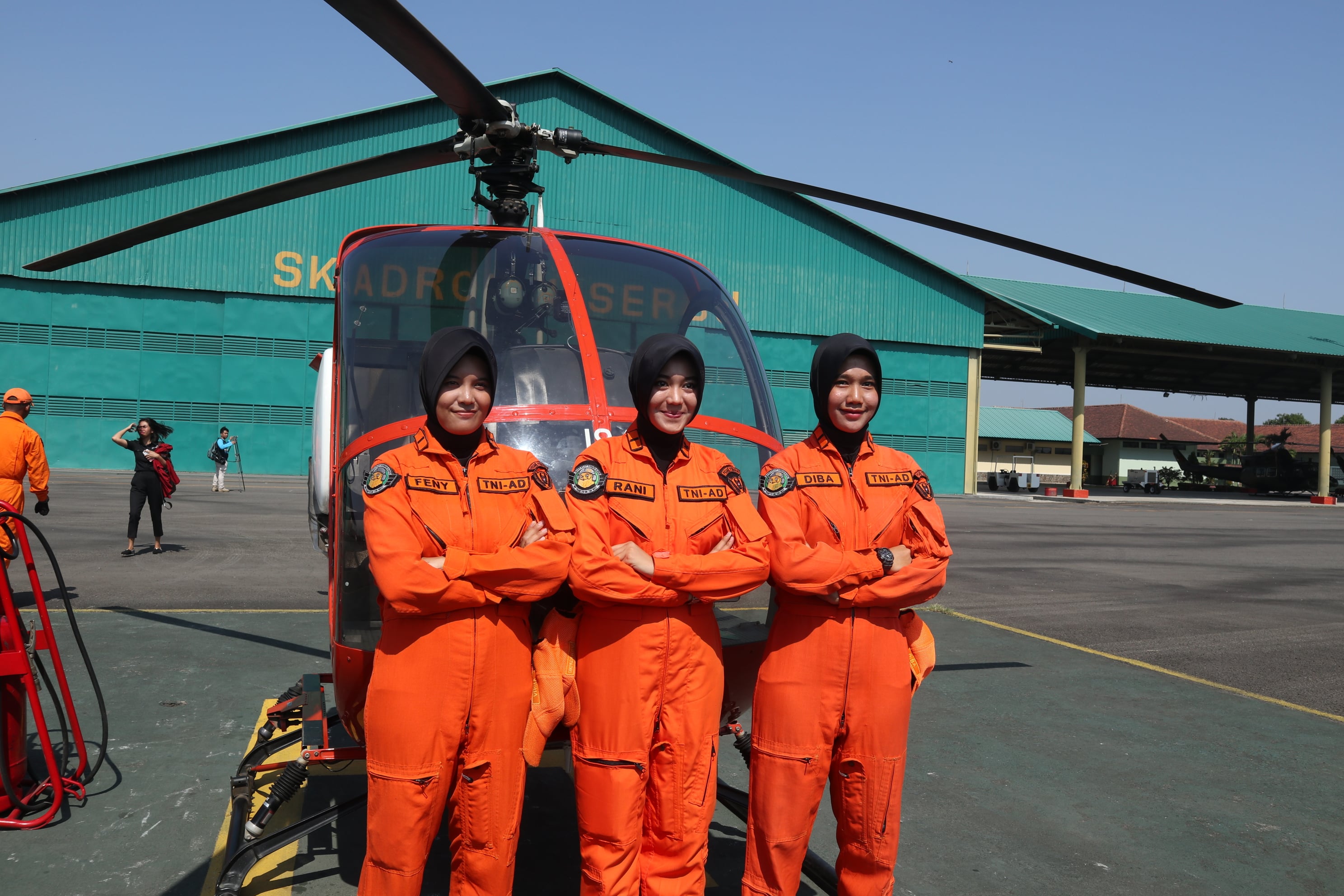 Tiga Alumni Akmil 2017 jadi Penerbad Wanita Pertama