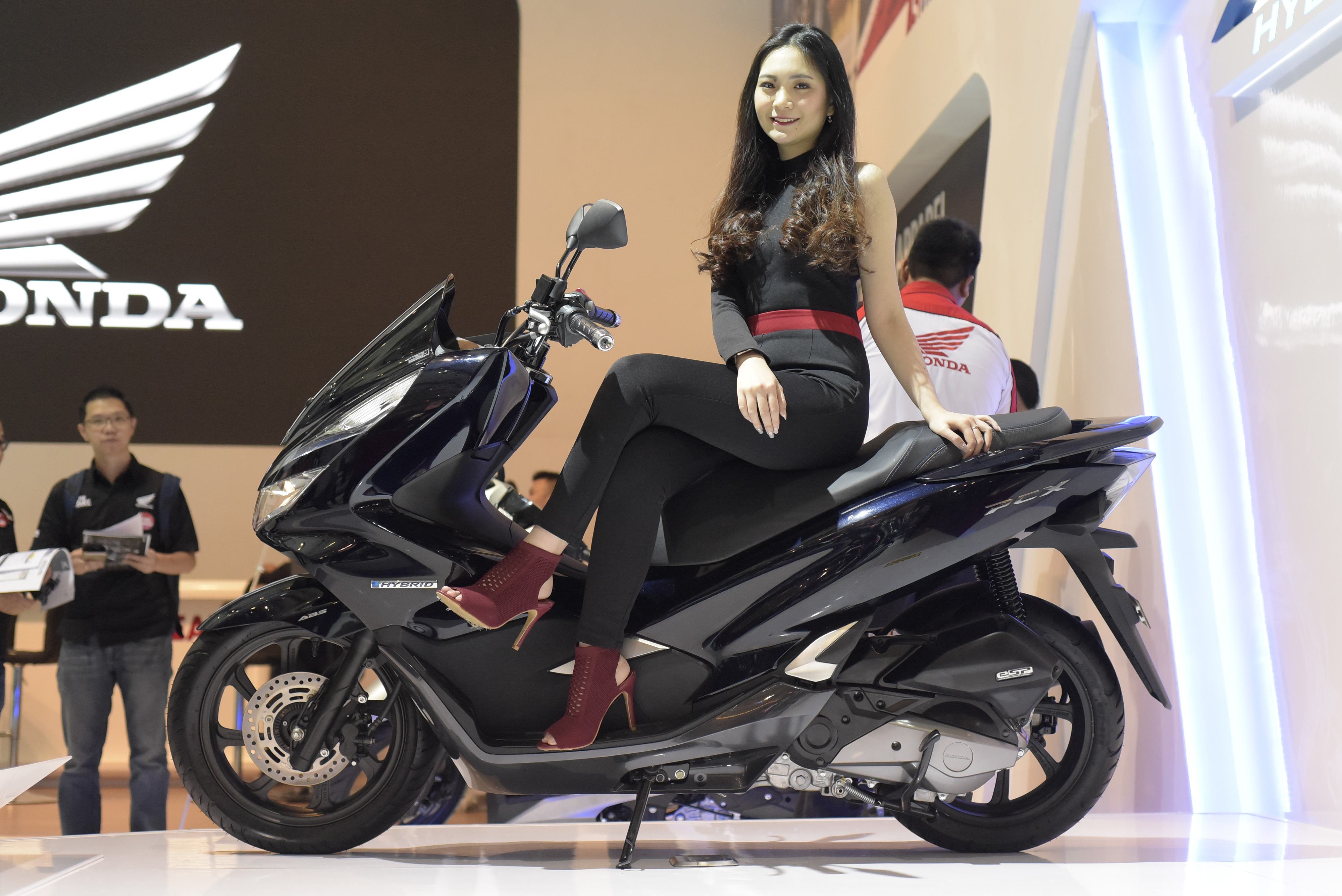 Rilis Motor Hybrid,Yamaha Tantang Honda