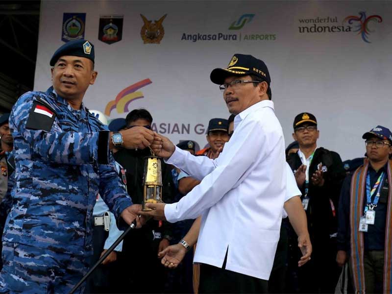 Api Asian Games 2018 telah sampai di Lombok. NTB yang di terima oleh Rosyadi Sayuti Seketaris Daerah Lombok Tengah